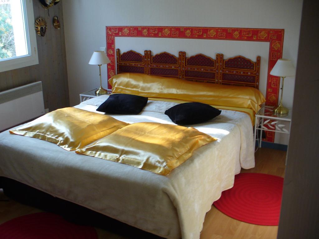 Bed and Breakfast Chambre D'Hotes Dyrslot Saint-Denis-de-Pile Exterior foto