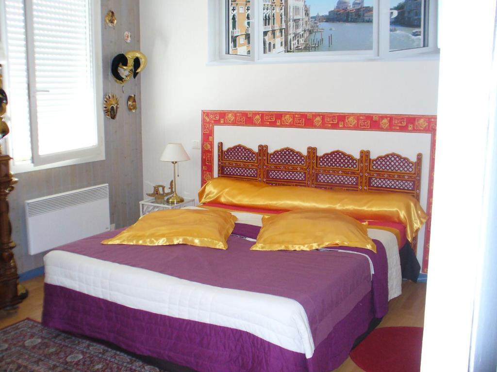 Bed and Breakfast Chambre D'Hotes Dyrslot Saint-Denis-de-Pile Zimmer foto